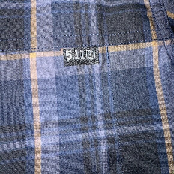 5.11 Tactical Blue Plaid Short Sleeve Button-Up Shirt - Size Medium - Picture 6 of 10